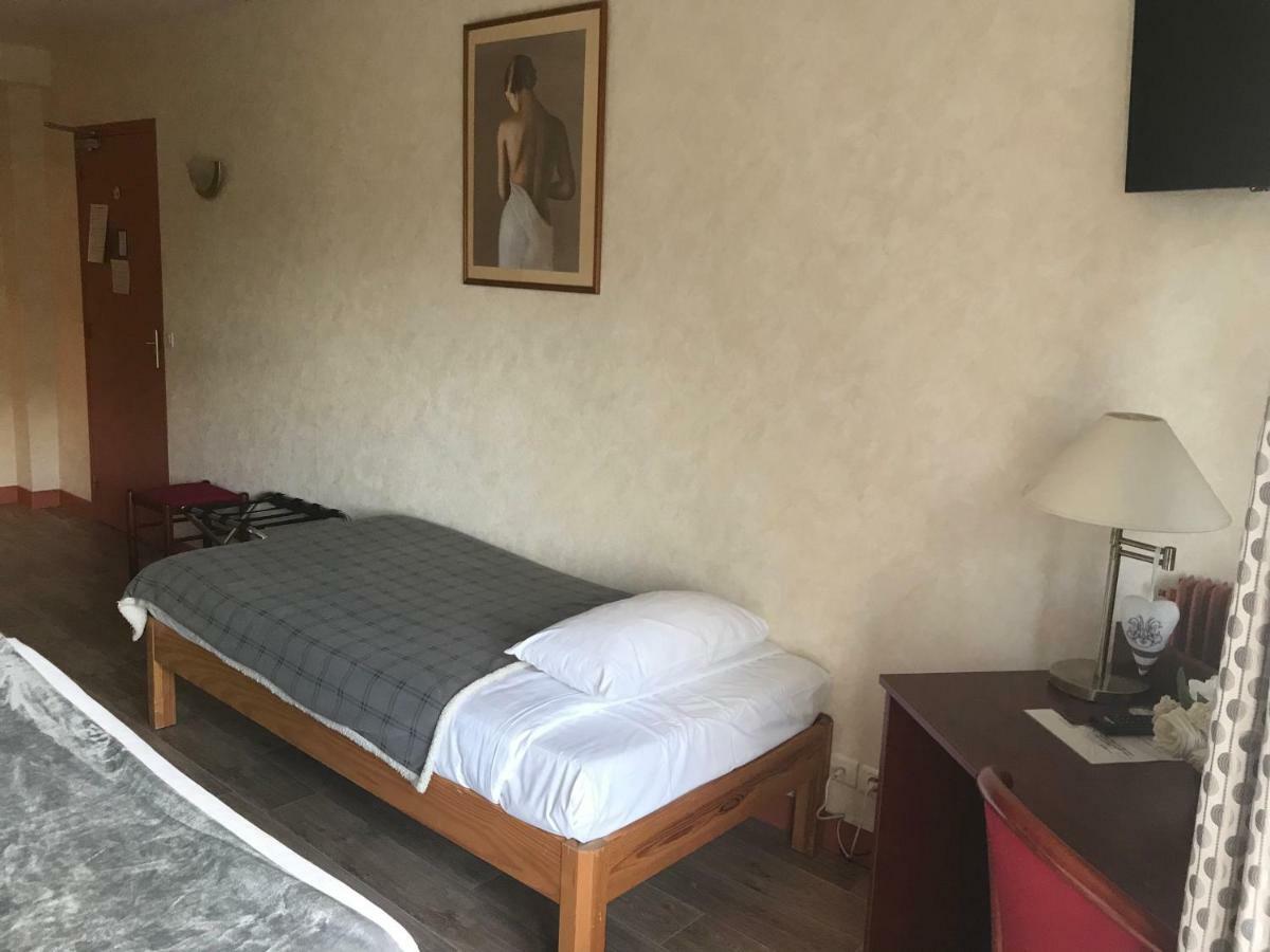 Hotel Au Feu De Bois Amou Zewnętrze zdjęcie