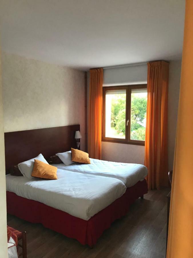 Hotel Au Feu De Bois Amou Zewnętrze zdjęcie