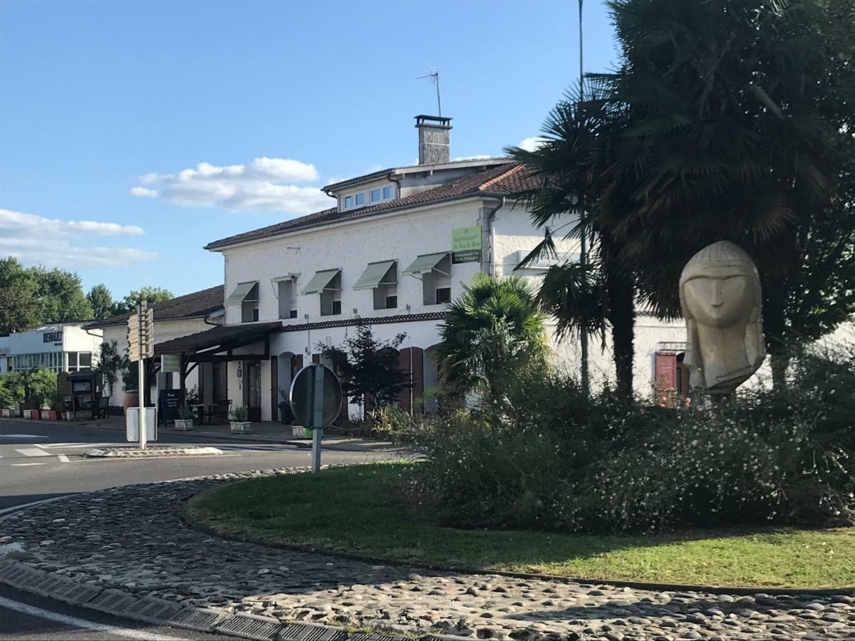 Hotel Au Feu De Bois Amou Zewnętrze zdjęcie